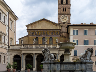 越台伯河的圣母大殿