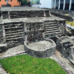 Plaza de las Tres Culturas(Zona Arqueologica de Tlatelolco)