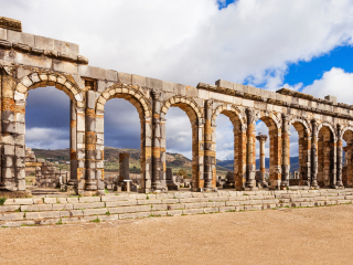 瓦卢比利斯遗址