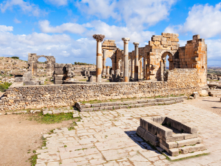 瓦卢比利斯遗址