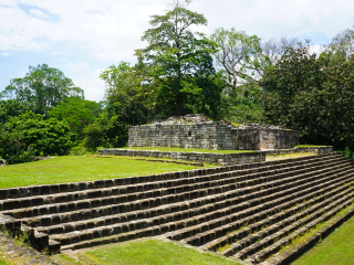 基里瓜考古公园和玛雅文化遗址