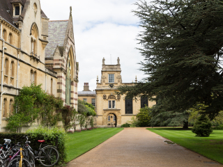 牛津大学三一学院