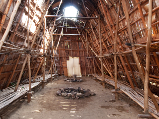 耶洛奈夫原住民小屋