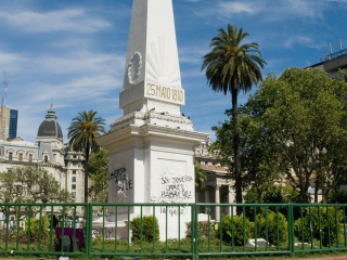 阿根廷独立纪念碑