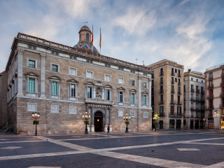 加泰罗尼亚管区宫