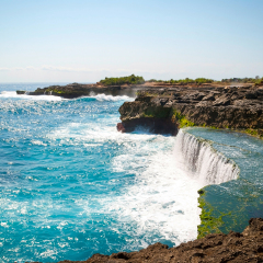 Devil's tears cliffs at Nusa Lembongan island, Indonesia