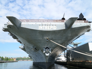 无畏号海空暨太空博物馆