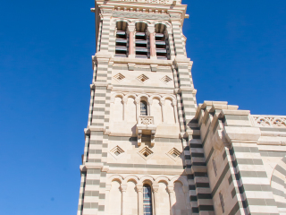 圣母加德大教堂