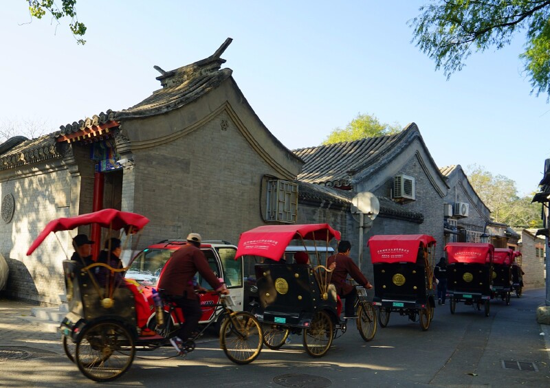 初冬吃着糖葫芦闲逛什刹海,游胡同