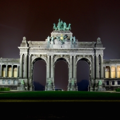 Triumphal arcs by night, parc du cinquantenaire, Bruxelles.