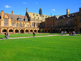 悉尼大学
