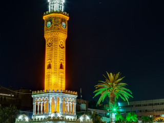 沙阿特库勒斯钟塔