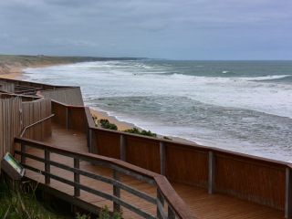洛根斯海滩观鲸台
