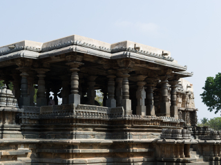 哈勒比德-贝鲁尔寺庙群