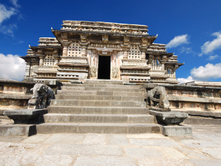 哈勒比德-贝鲁尔寺庙群