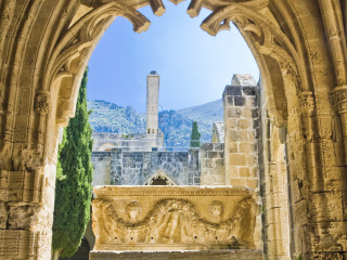 贝拉佩斯修道院