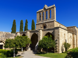 贝拉佩斯修道院