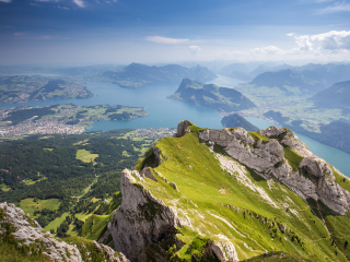 皮拉图斯山金色环游
