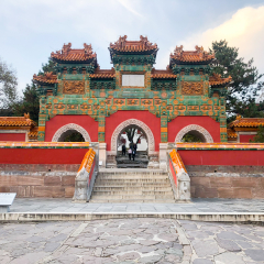 Gate inside The Putuo Zongcheng Buddhist Temple, one of the Eight Outer Temples of Chengde, built between 1767 and 1771 and modeled after the Potala Palace of Tibet. Chengde Mountain Resort. China