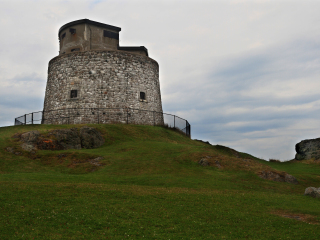 卡尔顿马特罗塔
