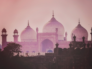 巴德夏希清真寺