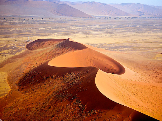  肯尼亚-津巴布韦-博茨瓦纳-纳米比亚-南非机票 当地22日游>热气球