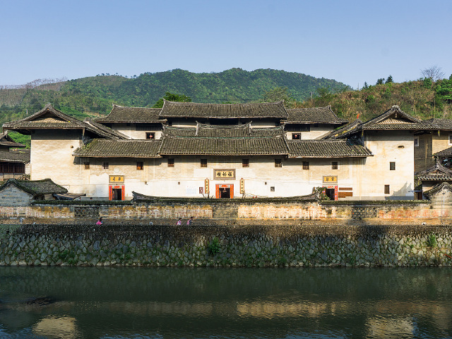 "府第式的方型土楼"——福裕楼位于福建省龙岩市