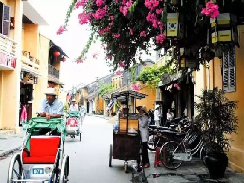越南岘港4晚5半自助游 越南航空直飞+海边五星