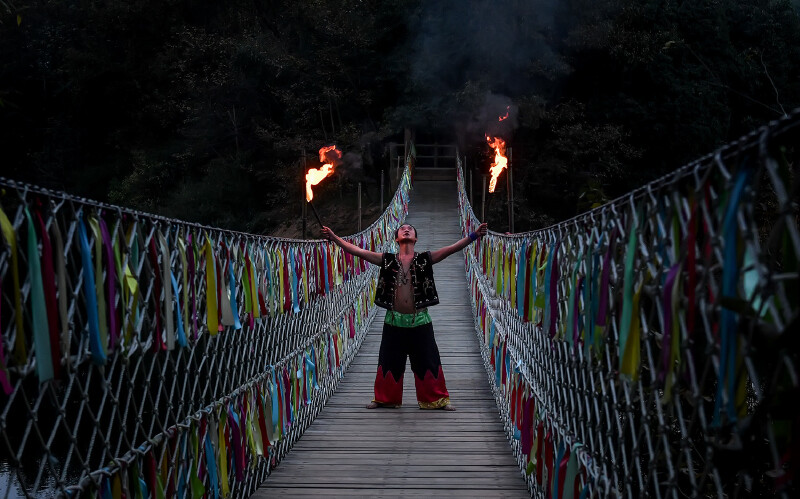 风铃声中的九华天池竟隐藏着矮人部落