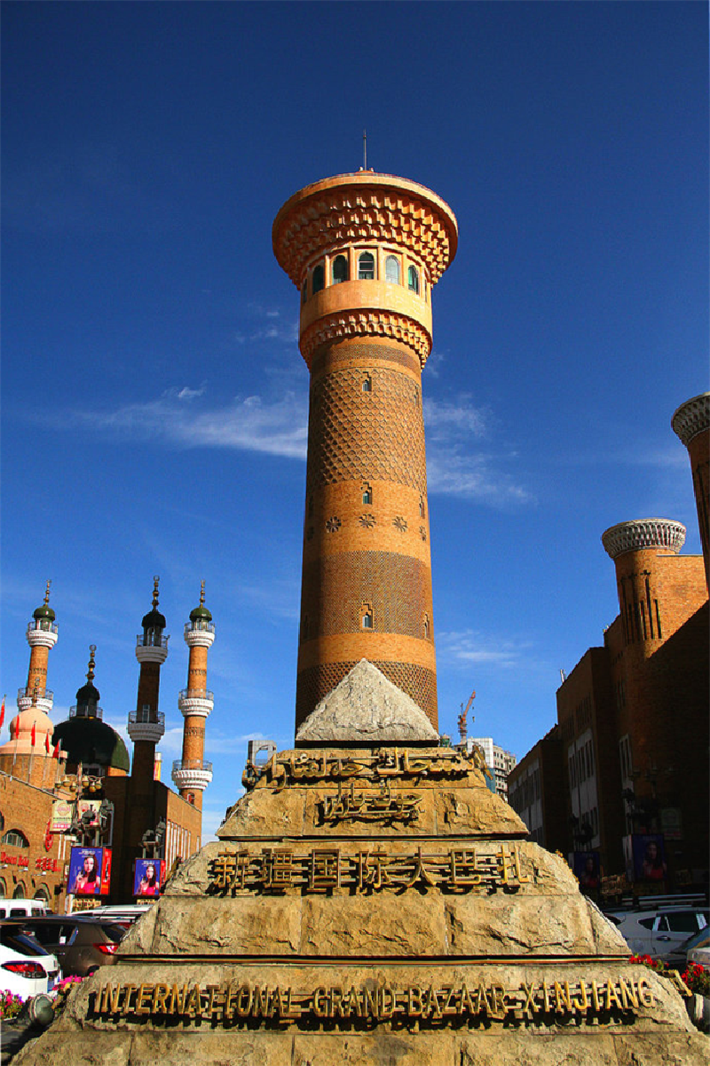 租车自驾玩转乌鲁木齐品西域美景与风情