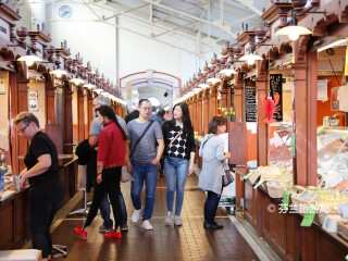 哈卡涅米市场大厅