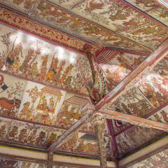 KLUNGKUNG, BALI, INDONESIA - SEPTEMBER 19, 2015: Traditional
authentic wall paintings on the ceiling in historical museum Taman Kertha Gosa
(hall of justice) at Klungkung Palace, Bali, Indonesia