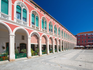 斯普利特共和广场