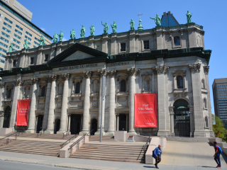 世界女王玛丽教堂