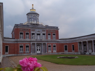 波茨坦大理石宫