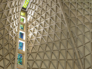 旧金山圣玛丽大教堂