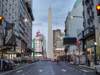 布宜诺斯艾利斯方尖碑