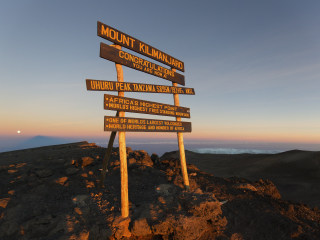 乞力马扎罗山