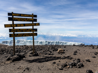 乞力马扎罗山