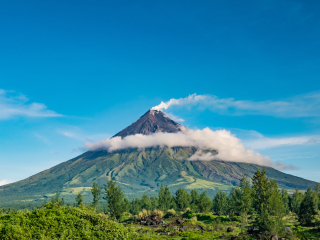马荣火山
