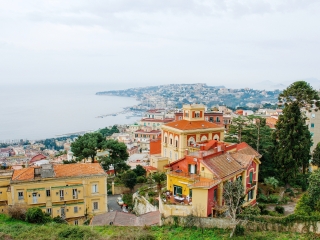 那布勒斯Naples