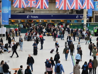 伦敦维多利亚车站