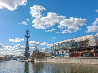 彼得大帝纪念雕像