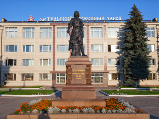 彼得大帝纪念雕像