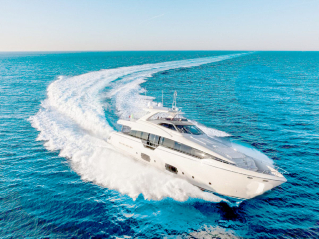 游艇出海16:00景点 · 大鹏所城前往大鹏所城和较场尾大鹏所城始建于