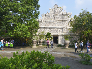 水上城堡