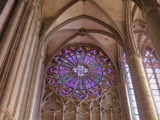 圣纳戴荷大教堂