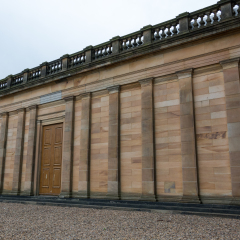 The walls of the National Museum in Edinburgh from the side