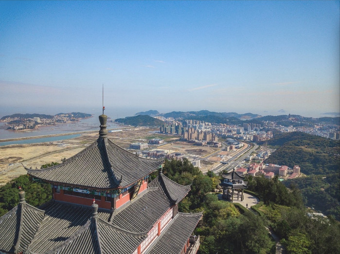 望海樓在洞頭本島的最高處,登頂望海樓,你可以俯瞰整個洞頭景區.