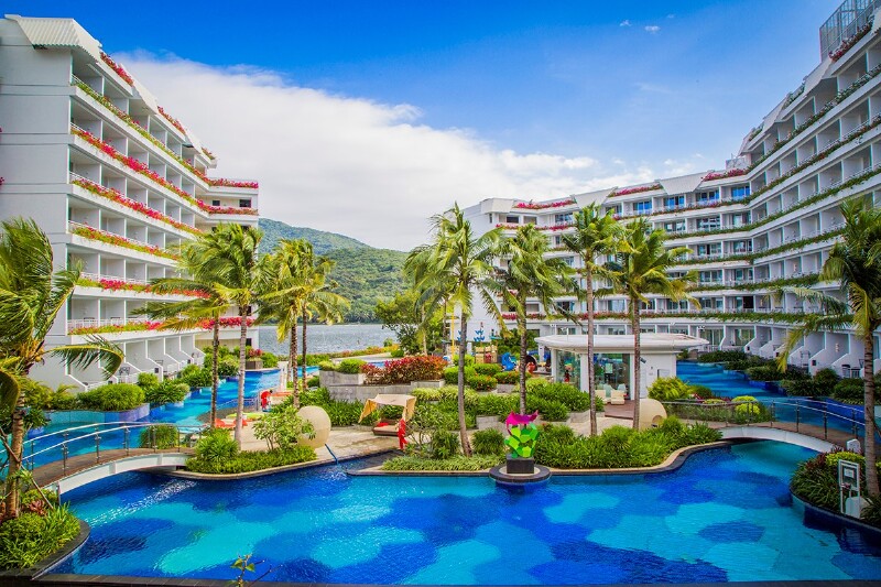   三亚华宇亚龙湾迎宾馆